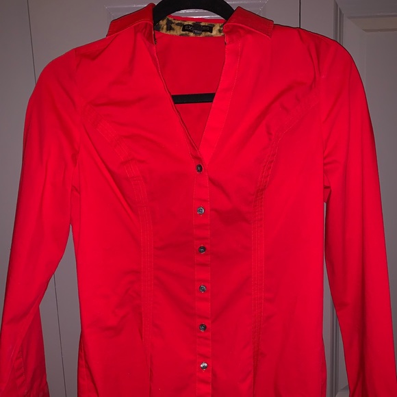 Women’s Express XS red long sleeve button up shirt - Picture 2 of 3